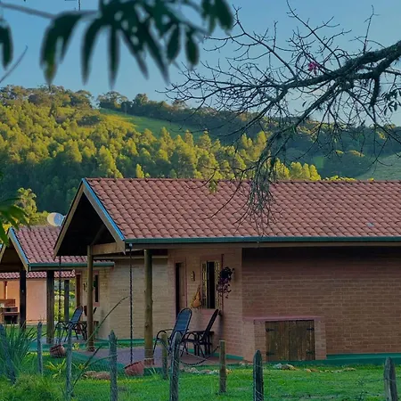 Chalés Bons Ventos São Bento do Sapucaí Exterior foto